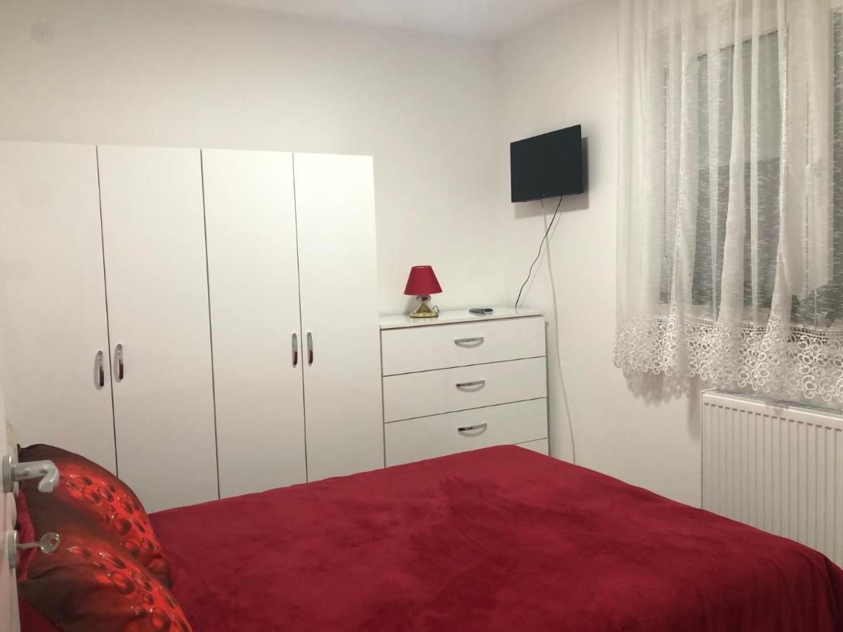 Apartamento Sunce Kruševac Exterior foto