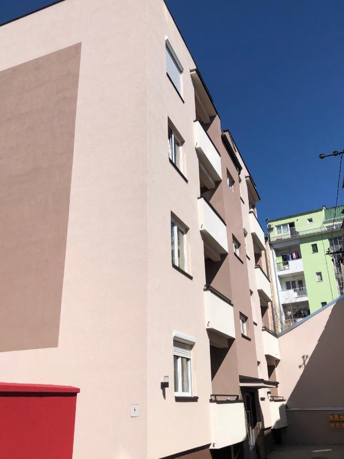 Apartamento Sunce Kruševac Exterior foto